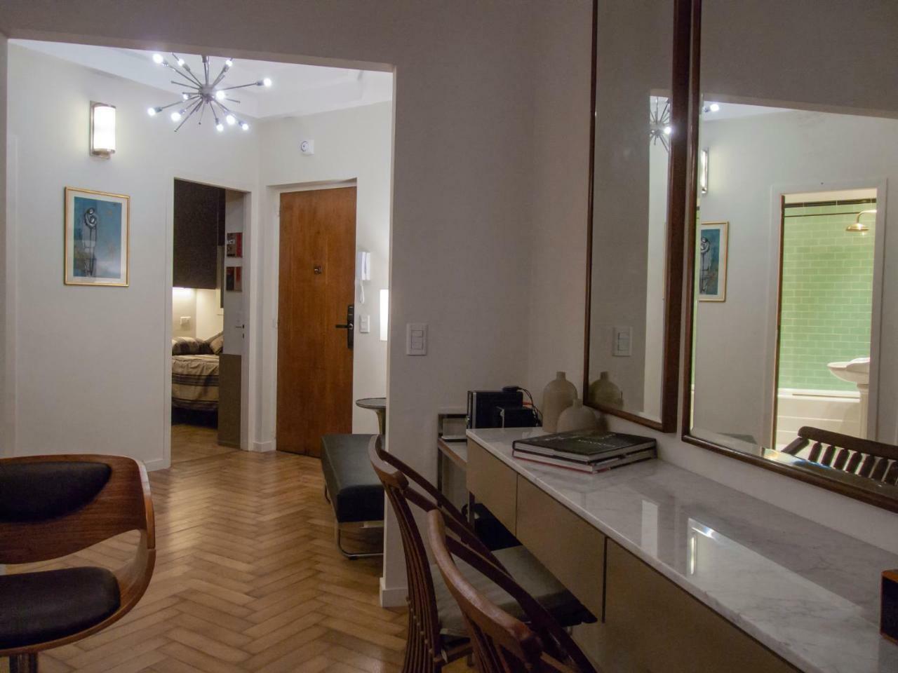 Penthouse Frente Al Obelisco Con Terraza Buenos Aires Exterior photo